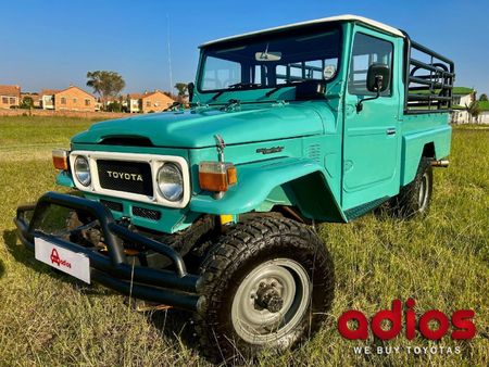 1983-Toyota-Land-Cruiser-J45-Land-Cruiser-FJ45_0
