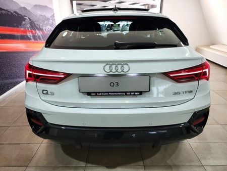 2024-Audi-Q3-Sportback-35-TFSI_11