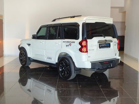 2022-Mahindra-Scorpio-22-TD-4x4-103kW-S11_2