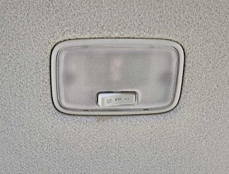 2025-Hyundai-Grand-i10-10-Fluid_18