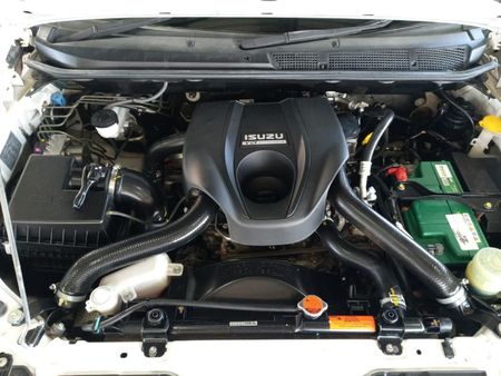 2019-Isuzu-D-Max-300-LX-4x4-Auto-Double-Cab_22