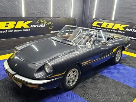1984-Alfa-Romeo-Spider-2000-LHD_13