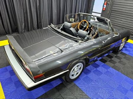 1984-Alfa-Romeo-Spider-2000-LHD_6