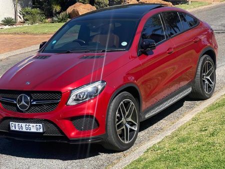 2017-Mercedes-Benz-GLE-Coupe-350d-4Matic_1