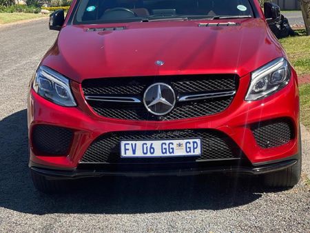 2017-Mercedes-Benz-GLE-Coupe-350d-4Matic_2