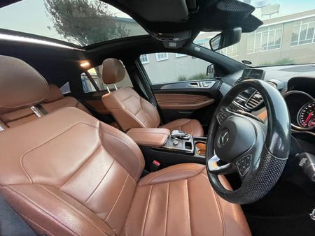 2017-Mercedes-Benz-GLE-Coupe-350d-4Matic_7
