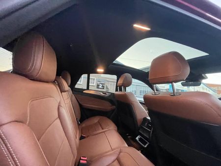 2017-Mercedes-Benz-GLE-Coupe-350d-4Matic_8