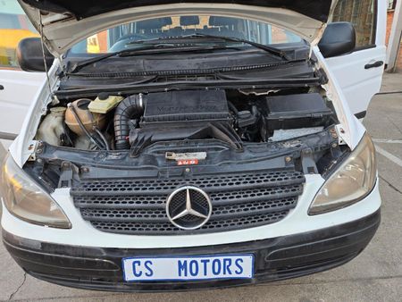 2005-Mercedes-Benz-Vito-115-CDI-CREWBUS-AUTOMATIC_18