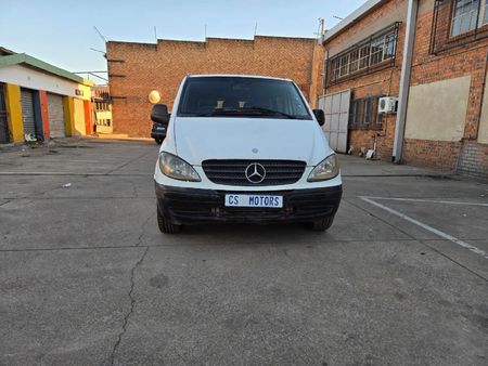 2005-Mercedes-Benz-Vito-115-CDI-CREWBUS-AUTOMATIC_1