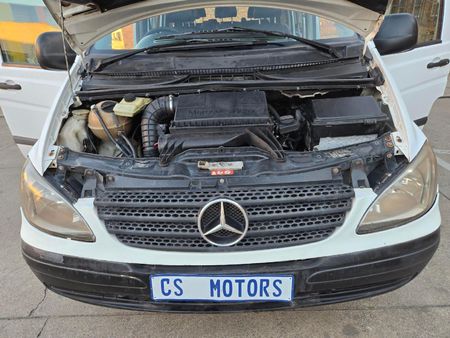 2005-Mercedes-Benz-Vito-115-CDI-CREWBUS-AUTOMATIC_19