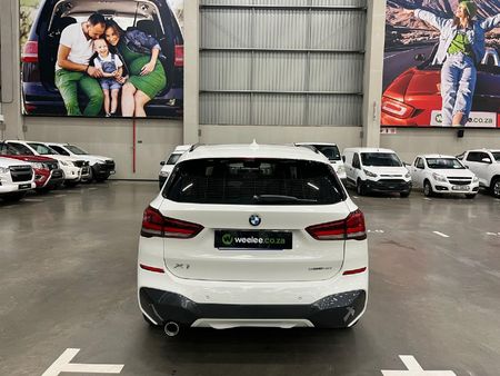 2022-BMW-X1-sDrive18i-M-Sport-Auto_3
