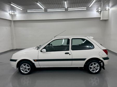 2001-Ford-Fiesta-1600-Sport_4