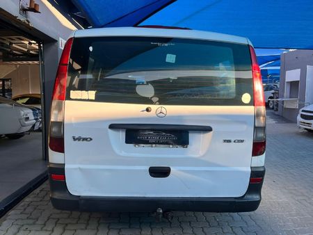 2005-Mercedes-Benz-Vito-115-CDI-CrewBus_5