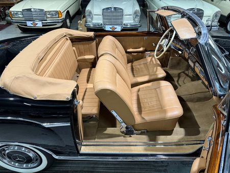 1959-Mercedes-Benz-S-Class-220S-Cabriolet_21