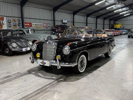 1959-Mercedes-Benz-S-Class-220S-Cabriolet_2