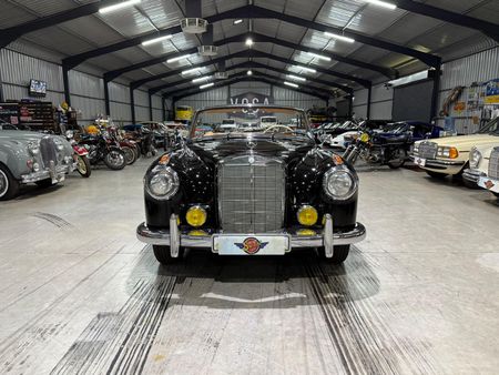 1959-Mercedes-Benz-S-Class-220S-Cabriolet_8