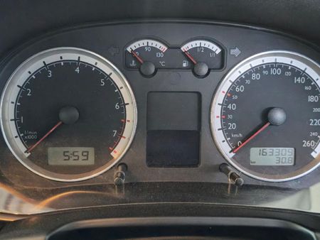 2004-Volkswagen-Golf-4-GTI-R_10