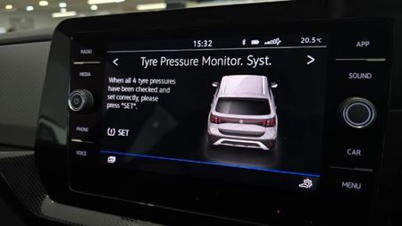 2026-Volkswagen-T-Cross-10-TSI-Auto_7