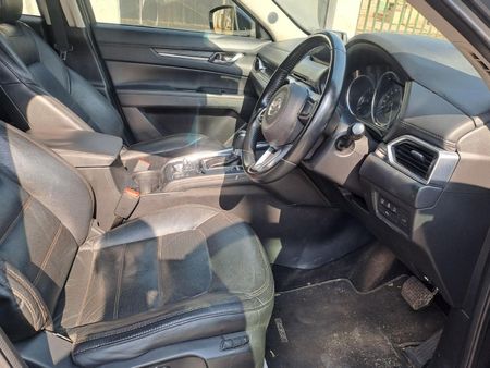 2019-Mazda-CX-5-22-DE-Akera-Auto-AWD_11