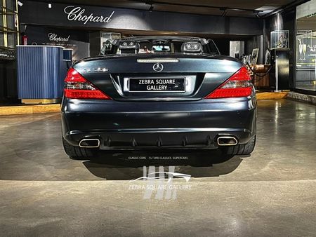 2012-Mercedes-Benz-SL-Night-edition_2