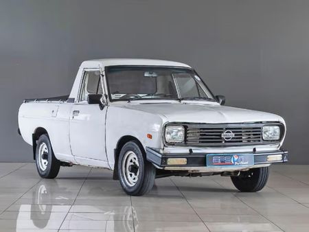 2007-Nissan-1400-5-spd_11