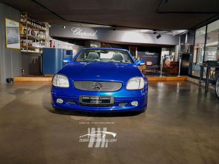 2002-Mercedes-Benz-SLK-320-Auto_2