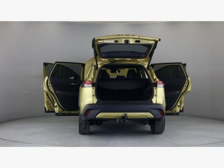 2025-Toyota-Corolla-Cross-18-XR-Hybrid_12