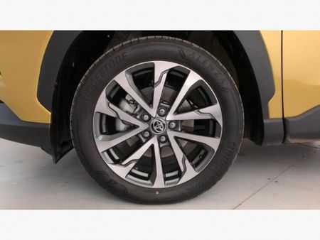 2025-Toyota-Corolla-Cross-18-XR-Hybrid_15