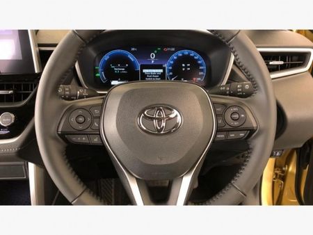 2025-Toyota-Corolla-Cross-18-XR-Hybrid_25