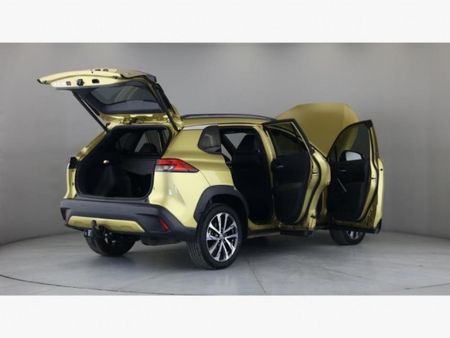 2025-Toyota-Corolla-Cross-18-XR-Hybrid_6