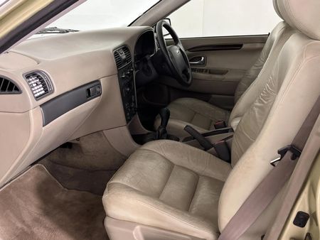 2001-Volvo-S40-20T_8