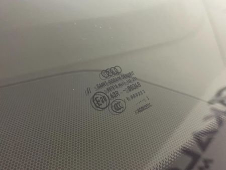 2016-Audi-A4-20-TDI-S-Auto_18