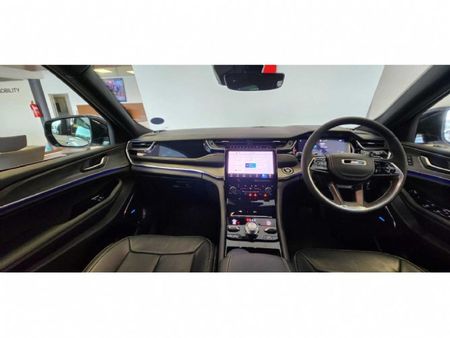 2025-Jeep-Grand-Cherokee-L-36L-Overland_3