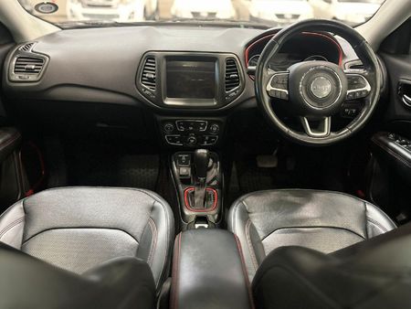 2018-Jeep-Compass-24-Trailhawk-Auto_8