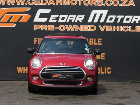 2016-MINI-Hatch-One-12T_1