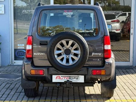 2017-Suzuki-Jimny-Suzuki-Jimny-13_5