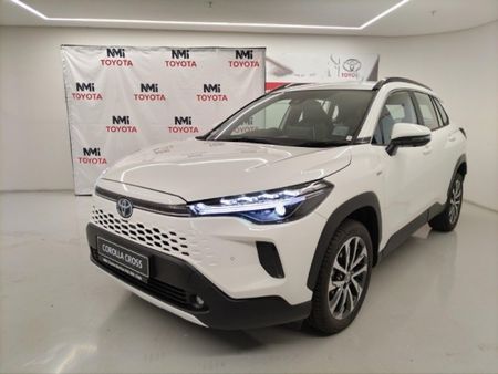2025-Toyota-Corolla-Cross-18-XR-Hybrid_0