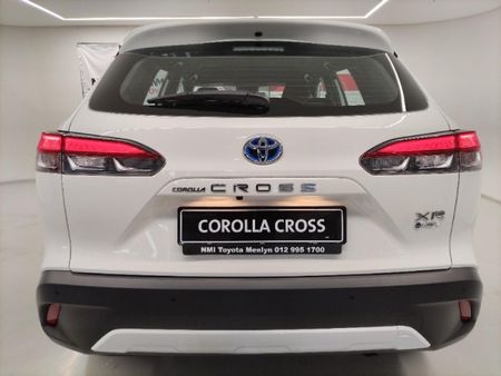 2025-Toyota-Corolla-Cross-18-XR-Hybrid_3