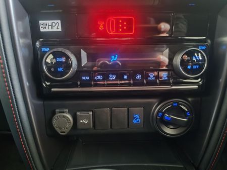 2025-Toyota-Fortuner-Toyota-Fortuner-28-4x4-GR-S-AT_11