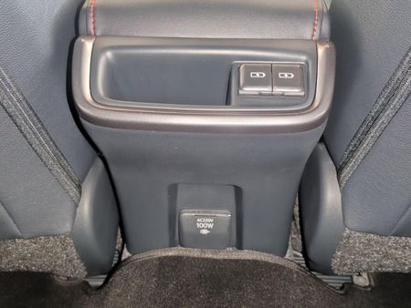 2025-Toyota-Fortuner-Toyota-Fortuner-28-4x4-GR-S-AT_14