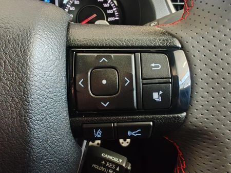 2025-Toyota-Fortuner-Toyota-Fortuner-28-4x4-GR-S-AT_18