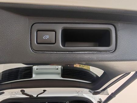 2025-Toyota-Fortuner-Toyota-Fortuner-28-4x4-GR-S-AT_7