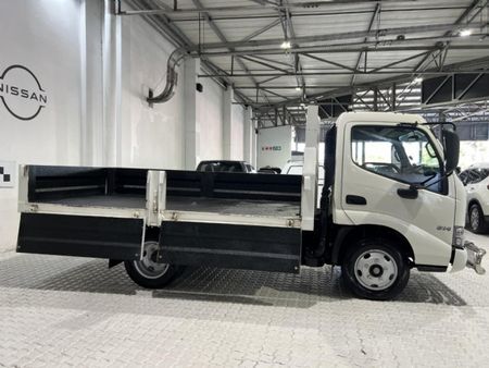 2024-Hino-300-614-SWB-EU3-FC-CC_7