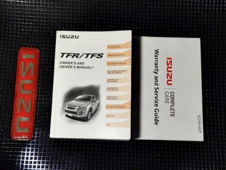 2021-Isuzu-D-Max-300-LX-Double-Cab_19