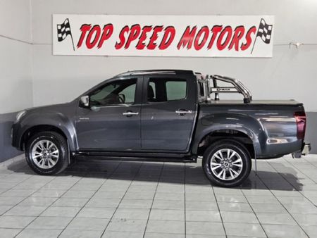 2021-Isuzu-D-Max-300-LX-Double-Cab_3