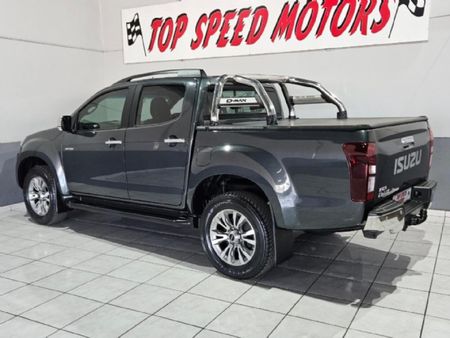 2021-Isuzu-D-Max-300-LX-Double-Cab_4