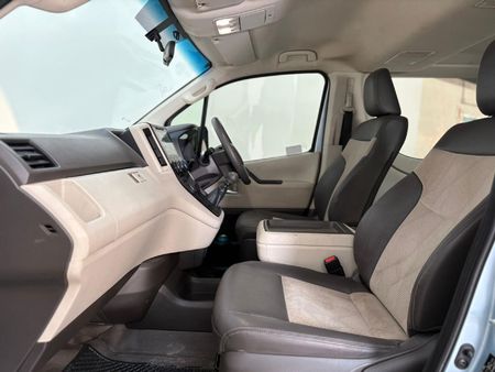 2021-Toyota-Quantum-28-GL-11-seat_3