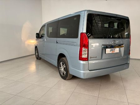 2021-Toyota-Quantum-28-GL-11-seat_6