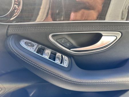 2014-Mercedes-Benz-C-Class-C-250-Bluetec-Avantgarde-Auto_9