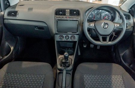 2025-Volkswagen-Polo-Vivo-14_10